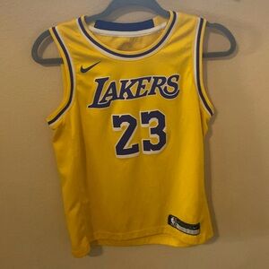 Lebron James lakers jersey - sz youth M